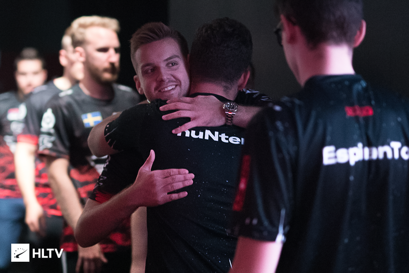 英雄联盟S12小组赛第六日总结：京东加赛翻盘拿下第一！