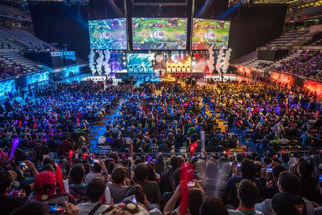 CSGO战队世界排名更新，A队居然爬上第三！