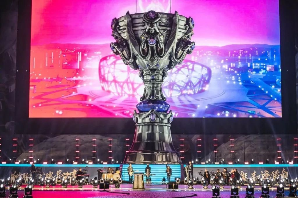 新闻一看吓一跳：雷死人不偿命的囧图集（942）